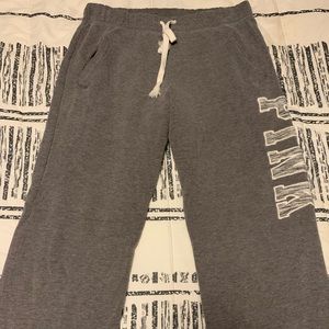 PINK VS gray sweatpants